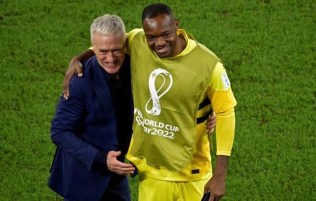 1669744414853005126.jpg 【前瞻】法国再度上演轮换大戏,崭新课题考验德尚